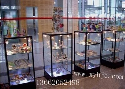 钛合金展柜 (33)